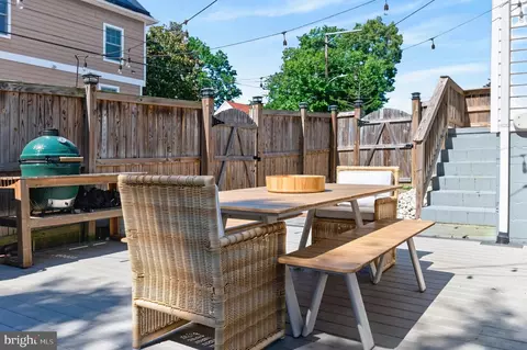 Exterior - 140 Jefferson St, Annapolis, MD 21403 photo 9 of 14