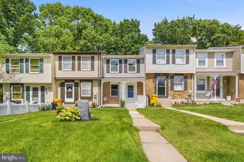 Exterior - 7909 Wellesley Ct, Pasadena, MD 21122 photo 3 of 5