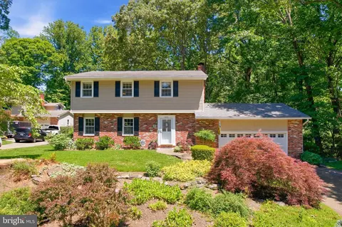 602 Bay Hills Dr, Arnold, MD 21012