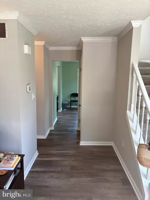 Entry Way - 1288 Holmespun Dr, Pasadena, MD 21122 photo 4 of 5