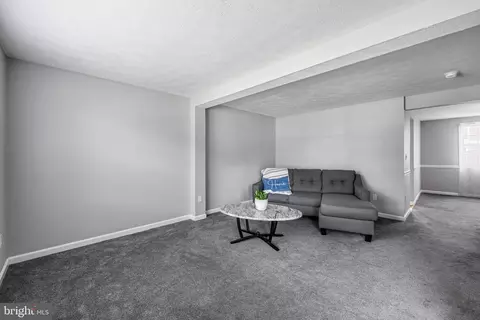 Living - 3608 Chadwick Ct, Pasadena, MD 21122 photo 2 of 6