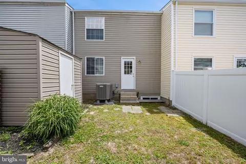 Exterior - 3608 Chadwick Ct, Pasadena, MD 21122 photo 4 of 9