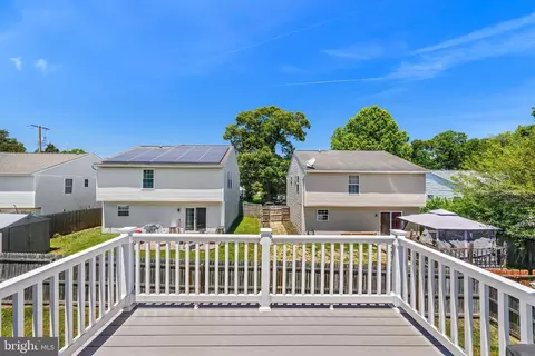 Exterior - 758 208th St, Pasadena, MD 21122 photo 8 of 11