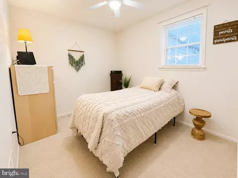 Bedroom - 758 208th St, Pasadena, MD 21122 photo 2 of 6