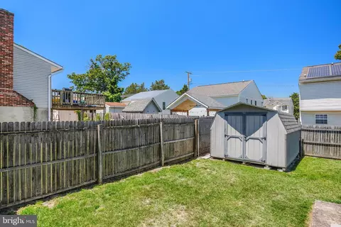 Exterior - 758 208th St, Pasadena, MD 21122 photo 9 of 11