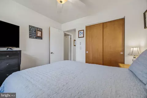 Bedroom - 758 208th St, Pasadena, MD 21122 photo 6 of 6
