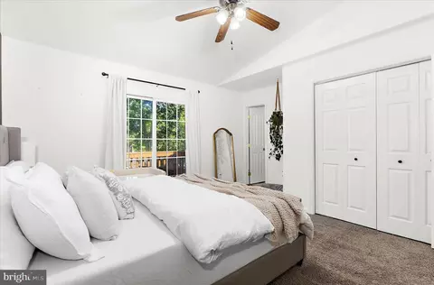 Bedroom - 4944 Beech St, Shady Side, MD 20764 photo 7 of 7