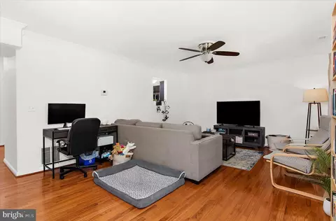 Living - 4944 Beech St, Shady Side, MD 20764 photo 1 of 3