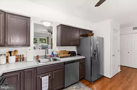 Kitchen - 4944 Beech St, Shady Side, MD 20764 photo 2 of 4