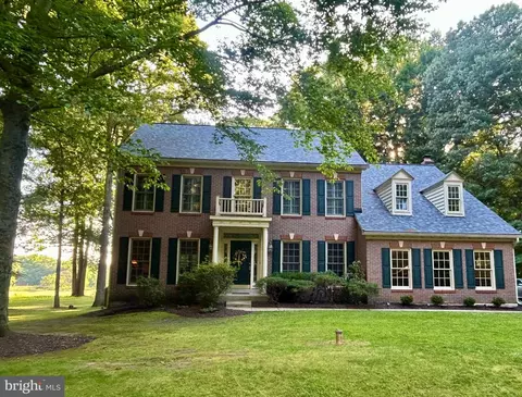 2326 Patuxent River Rd, Gambrills, MD 21054
