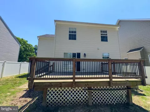 Exterior - 650 210th St, Pasadena, MD 21122 photo 3 of 7