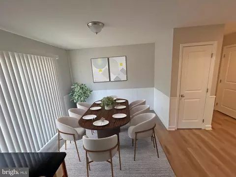 Dining - 650 210th St, Pasadena, MD 21122 photo 1 of 1