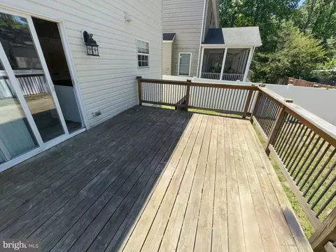 Exterior - 650 210th St, Pasadena, MD 21122 photo 7 of 7
