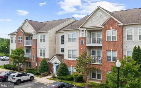 2507 Amber Orchard Ct W #202, Odenton, MD 21113