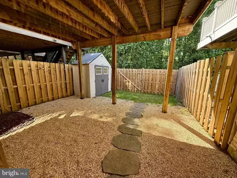 7226 Mockingbird Cir, Glen Burnie, MD 21060