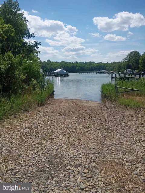 View/Area - 607 Overhill Dr, Edgewater, MD 21037 photo 2 of 2