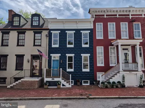 11 12 College Ave, Annapolis, MD 21401