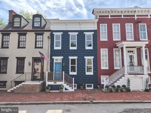 11 12 College Ave, Annapolis, MD 21401