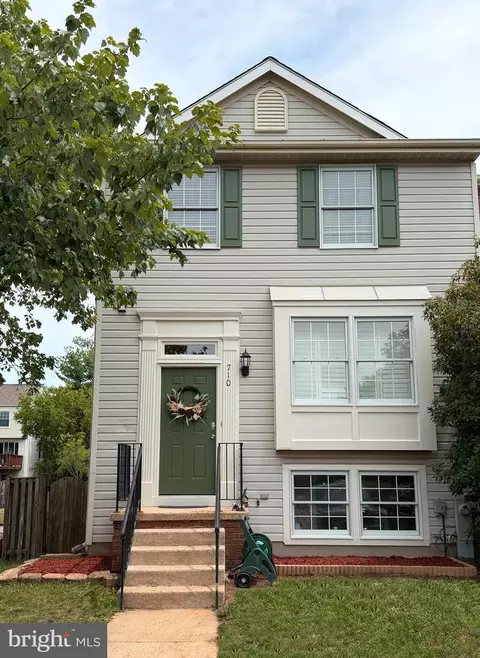 710 Quiet Pond Ct, Odenton, MD 21113