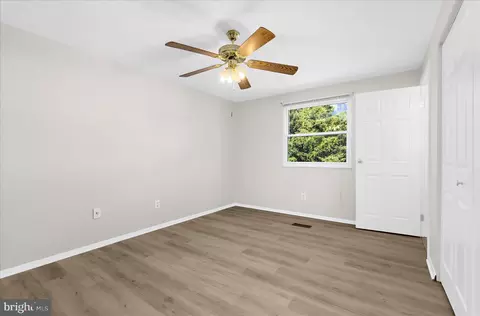 Bedroom - 7854 Tick Neck Rd, Pasadena, MD 21122 photo 3 of 4
