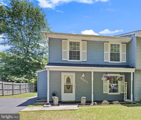 1551 Star Pine Dr, Annapolis, MD 21409