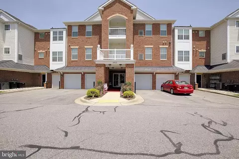 1403 Wigeon Way #302, Gambrills, MD 21054