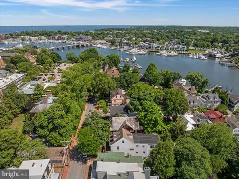 View/Area - 89 Shipwright St, Annapolis, MD 21401 photo 1 of 6