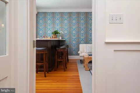 Entry Way - 89 Shipwright St, Annapolis, MD 21401 photo 2 of 6