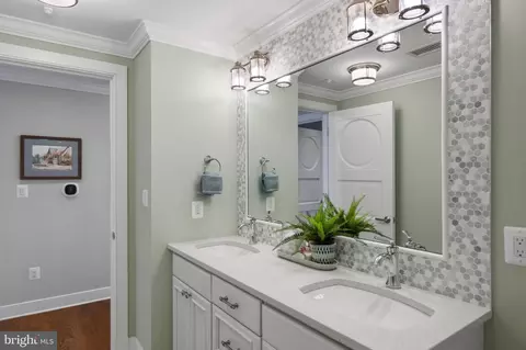 Bath - 3728 Ramsgate Dr, Annapolis, MD 21403 photo 3 of 4