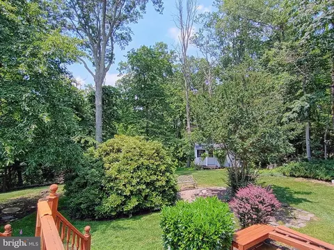 Exterior - 1482 Westcliff Dr, Pasadena, MD 21122 photo 7 of 17