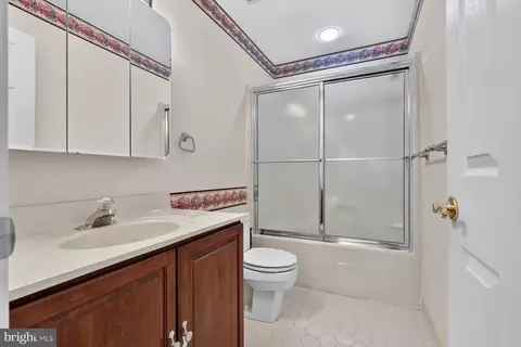 Bath - 1482 Westcliff Dr, Pasadena, MD 21122 photo 6 of 6