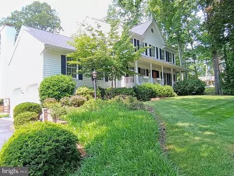 Exterior - 1482 Westcliff Dr, Pasadena, MD 21122 photo 3 of 17