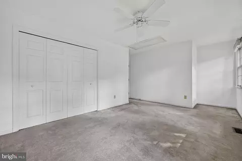 Bedroom - 1482 Westcliff Dr, Pasadena, MD 21122 photo 5 of 7