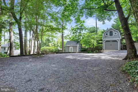 Exterior - 3913 Rhode Harbor Rd, Edgewater, MD 21037 photo 24 of 24
