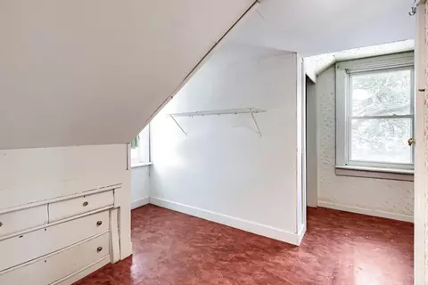 Bedroom - 217 Doris Ave, Baltimore, MD 21225 photo 6 of 6