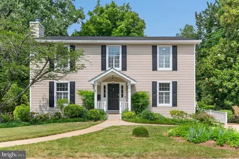 Exterior - 2 Tolson St, Annapolis, MD 21401 photo 5 of 19