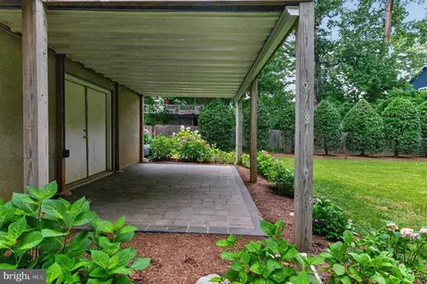 Exterior - 2 Tolson St, Annapolis, MD 21401 photo 9 of 19