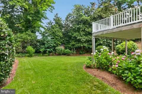 Exterior - 2 Tolson St, Annapolis, MD 21401 photo 8 of 19