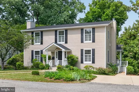 2 Tolson St, Annapolis, MD 21401