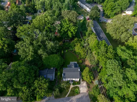 View/Area - 2 Tolson St, Annapolis, MD 21401 photo 5 of 7