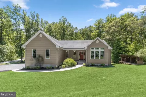 2106 Edwin Ln, Crownsville, MD 21032