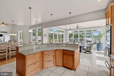 Kitchen - 3733 Thomas Point Rd, Annapolis, MD 21403 photo 3 of 3