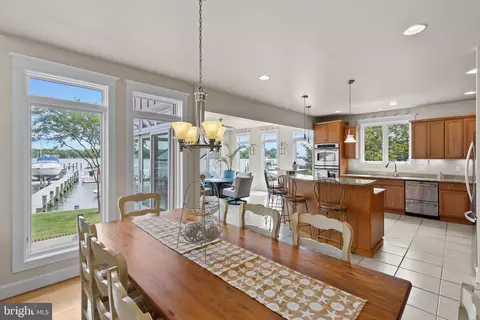 Dining - 3733 Thomas Point Rd, Annapolis, MD 21403 photo 1 of 3