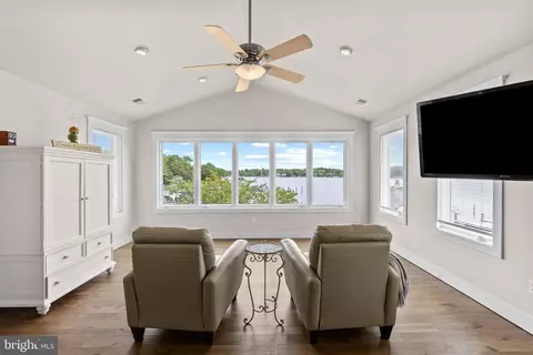 Other - 3733 Thomas Point Rd, Annapolis, MD 21403 photo 13 of 17