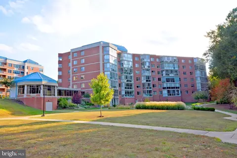 940 Astern Way #602, Annapolis, MD 21401