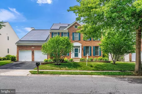 2416 Valley Brook Ln, Gambrills, MD 21054