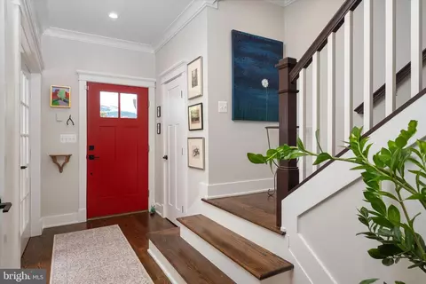 Entry Way - 114 Spa View Ave, Annapolis, MD 21401 photo 1 of 8
