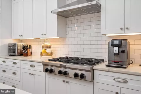 Kitchen - 114 Spa View Ave, Annapolis, MD 21401 photo 5 of 5