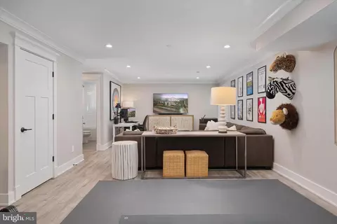 Entry Way - 114 Spa View Ave, Annapolis, MD 21401 photo 7 of 8