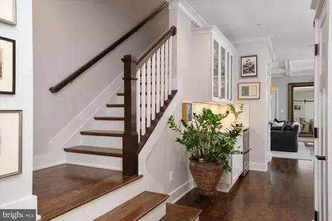 Entry Way - 114 Spa View Ave, Annapolis, MD 21401 photo 2 of 8